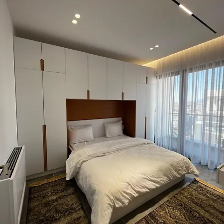 Staytica Lv Apartman *